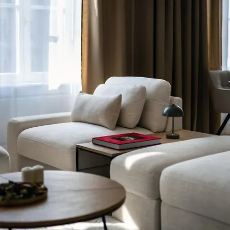 Royale Oktogon Casa vacanze Kaskantyu